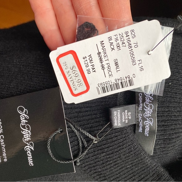 NWT Saks Fifth Avenue 100% Cashmere Sleeveless Mock-neck Sweater High-Low Size S - Picture 11 of 11